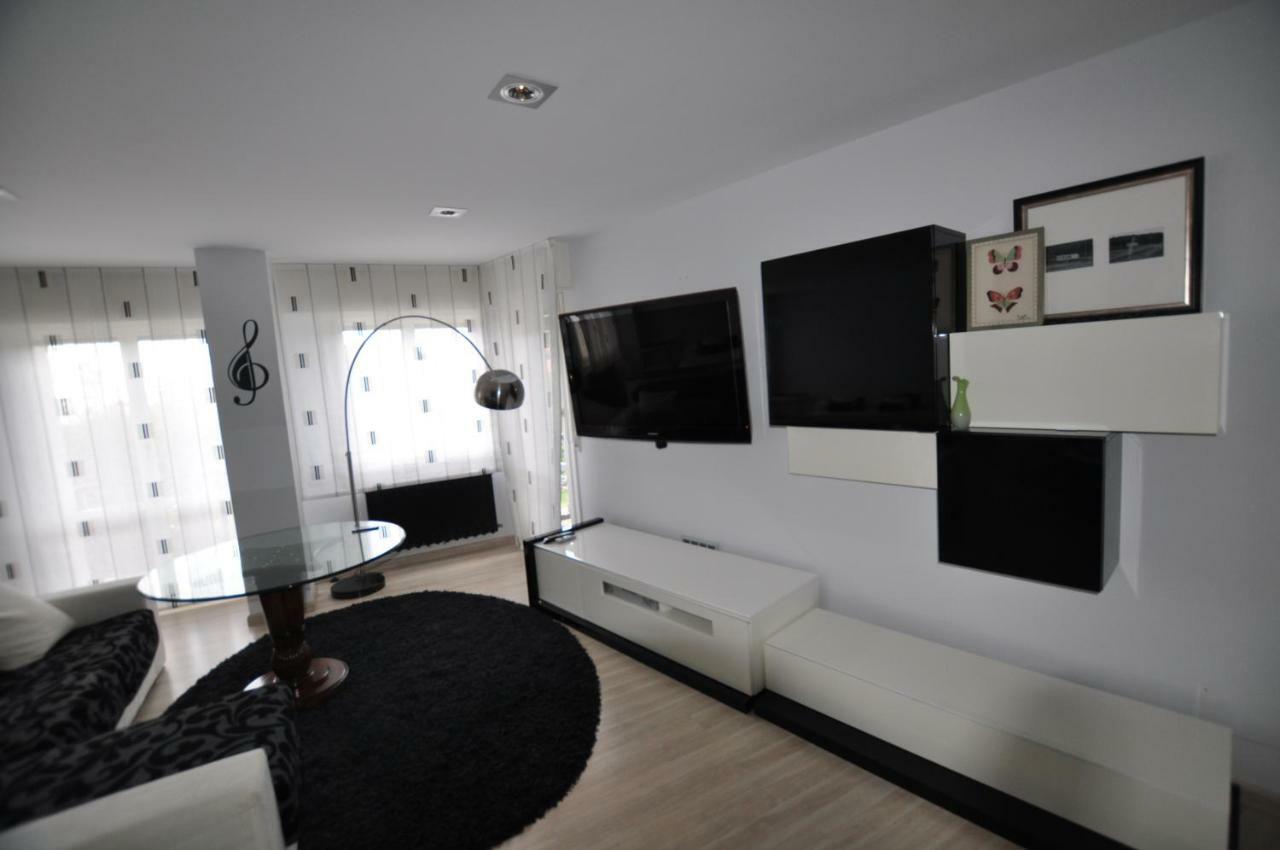 Black And White Suitte "Marques" Noja Εξωτερικό φωτογραφία